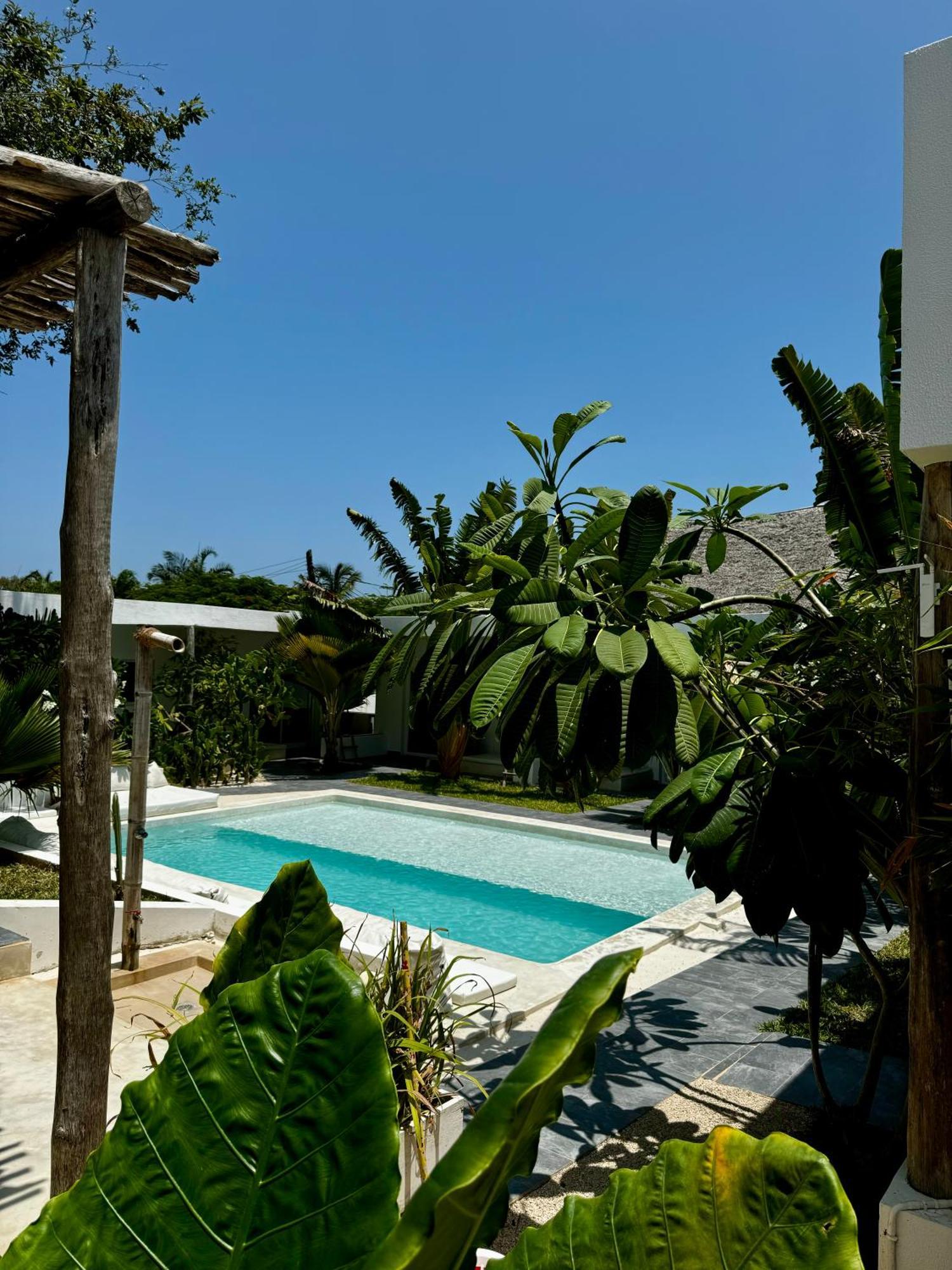 La Base Hotel Kiwengwa  Ngoại thất bức ảnh
